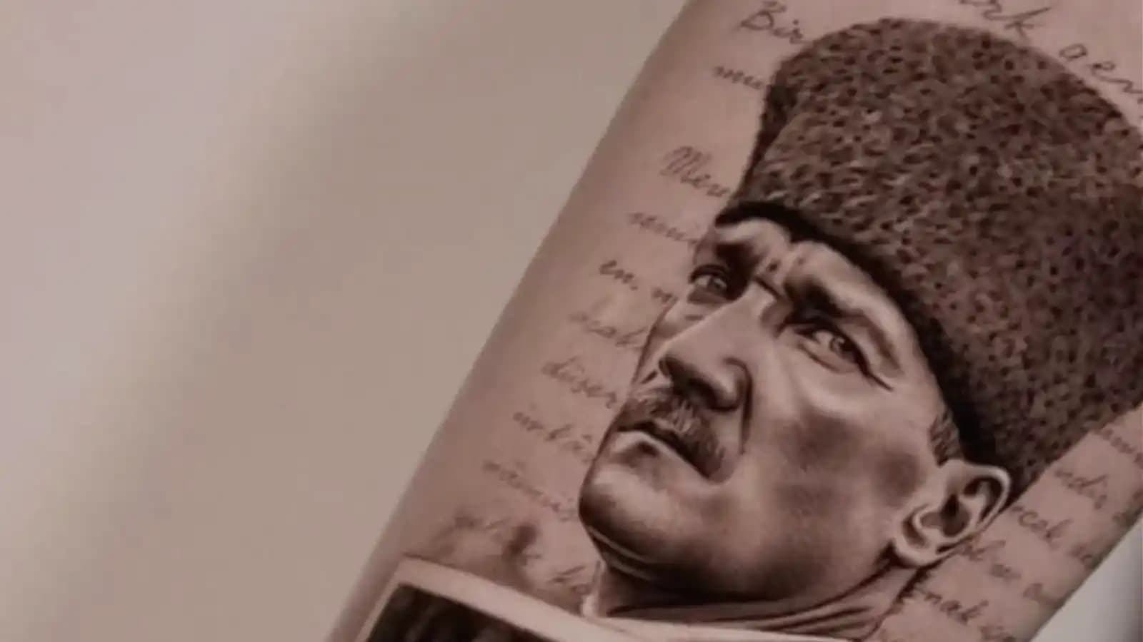 Atatürk Dövmesi (Portre/İmza) kapak görseli