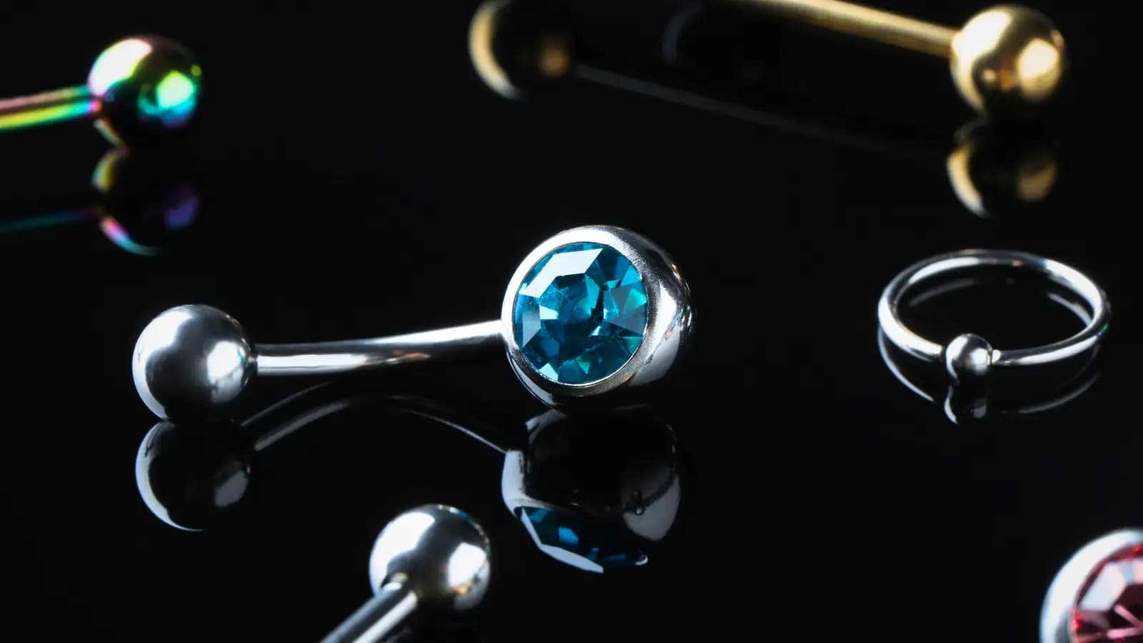 Piercing hero kapak görseli