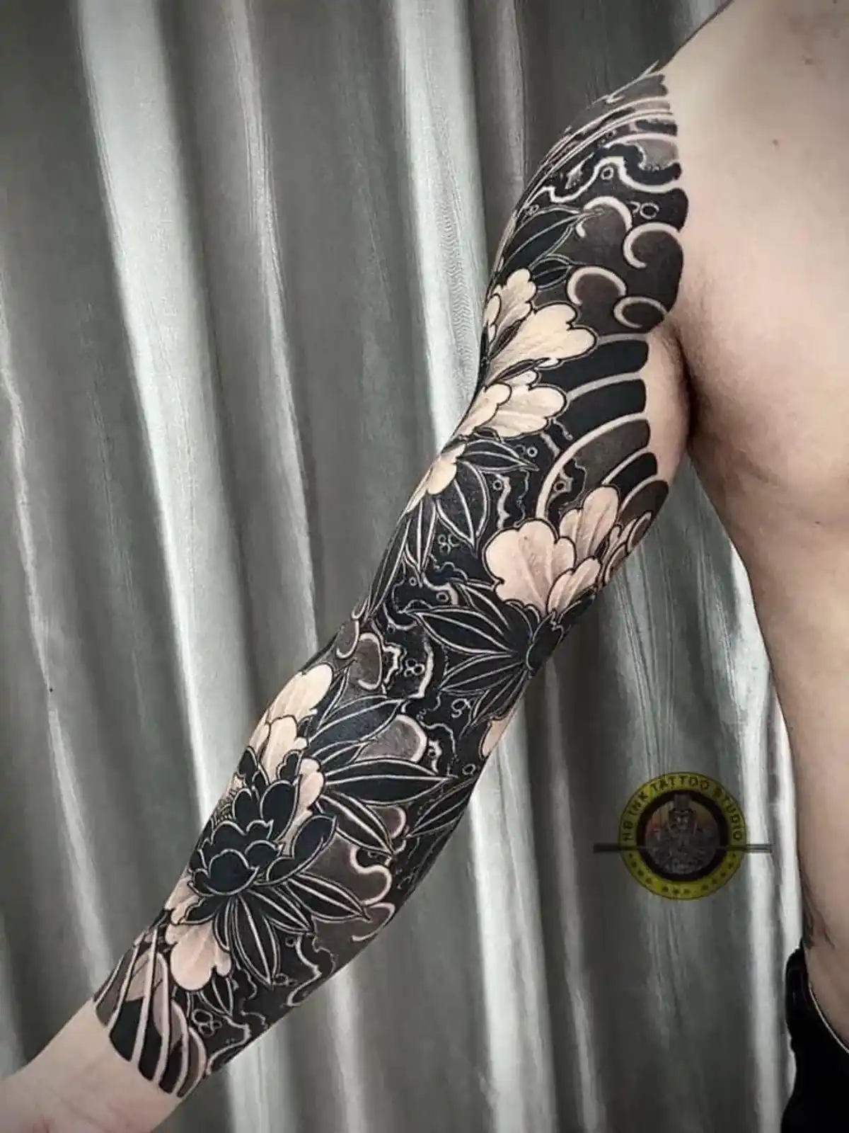 Blackwork dövme tasarımı – örnek 8